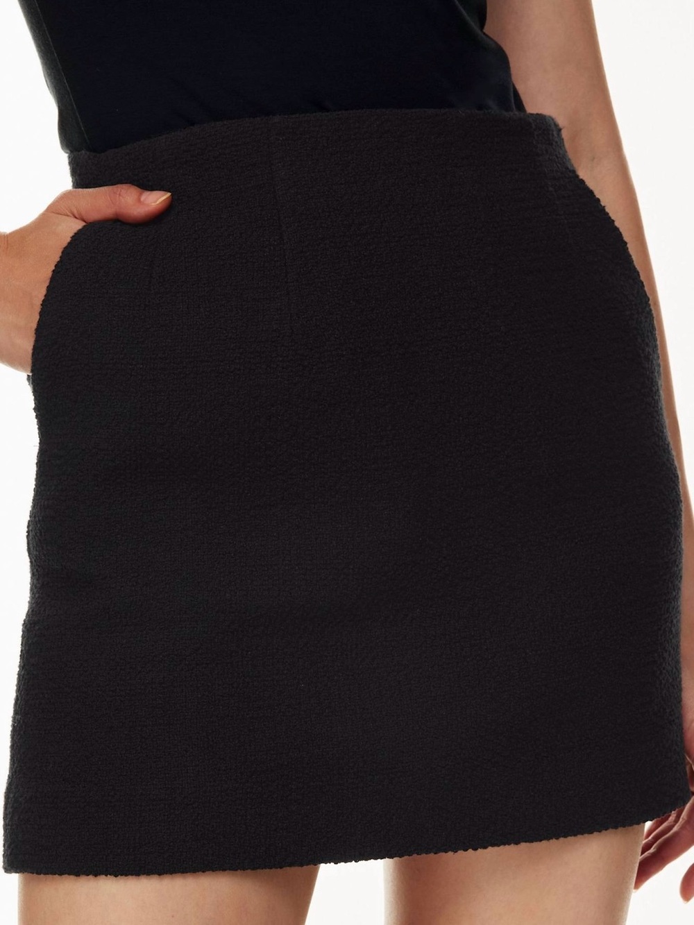 Babaton ‘Kinsley’ High-Waisted Textured Tweed A-Line Mini Skirt in Black Size 8